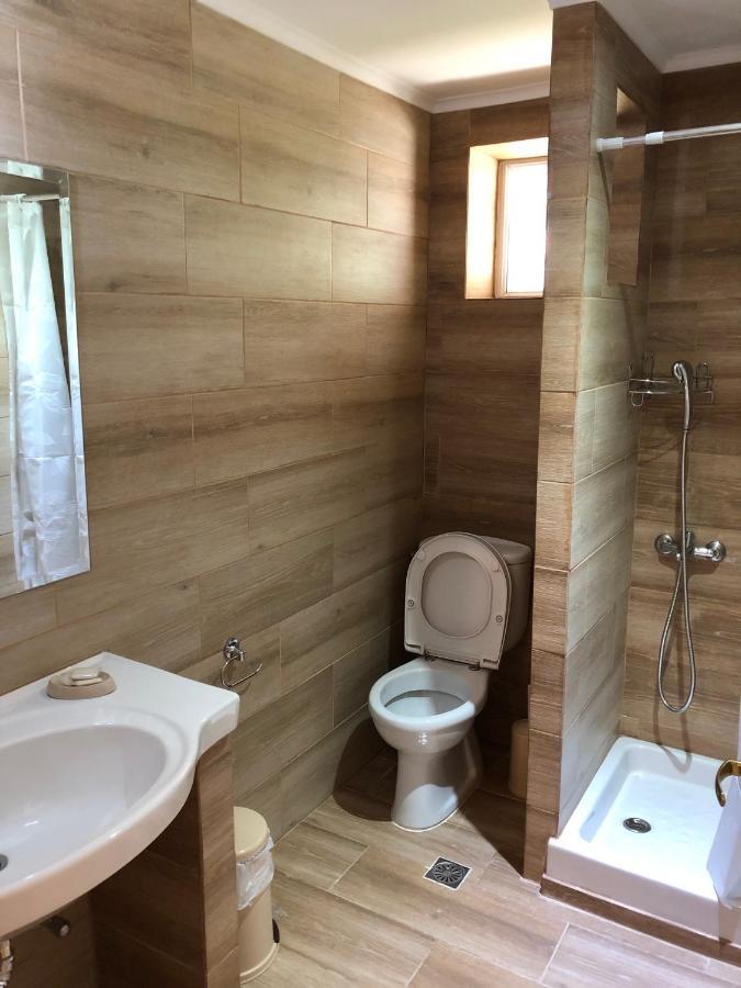 Petros Rooms & Apartments Lixouri Dış mekan fotoğraf