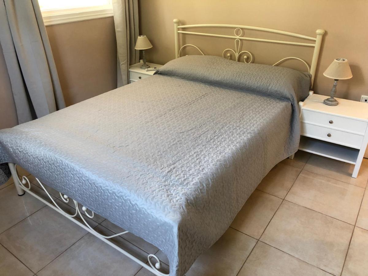 Petros Rooms & Apartments Lixouri Dış mekan fotoğraf