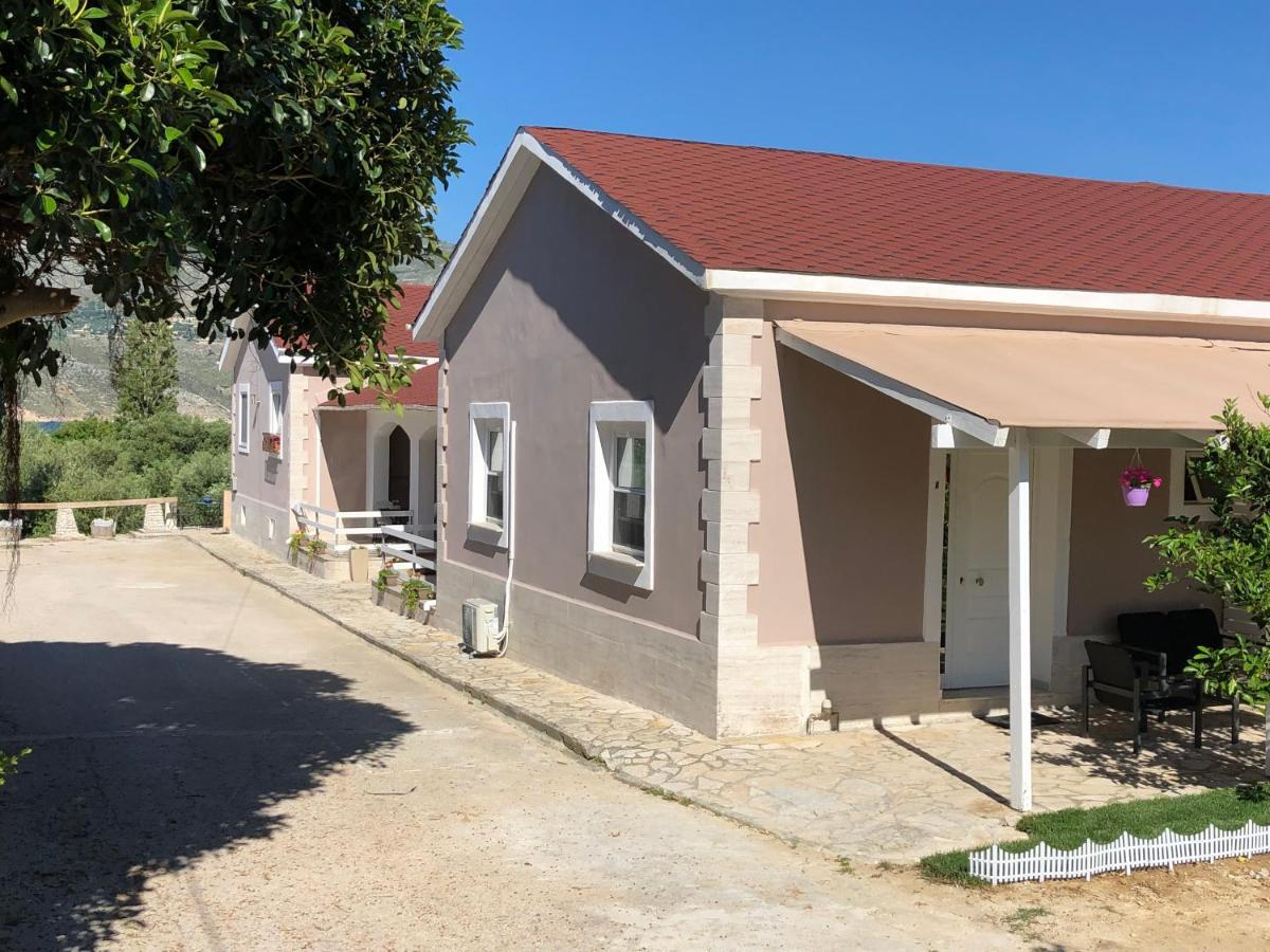 Petros Rooms & Apartments Lixouri Dış mekan fotoğraf